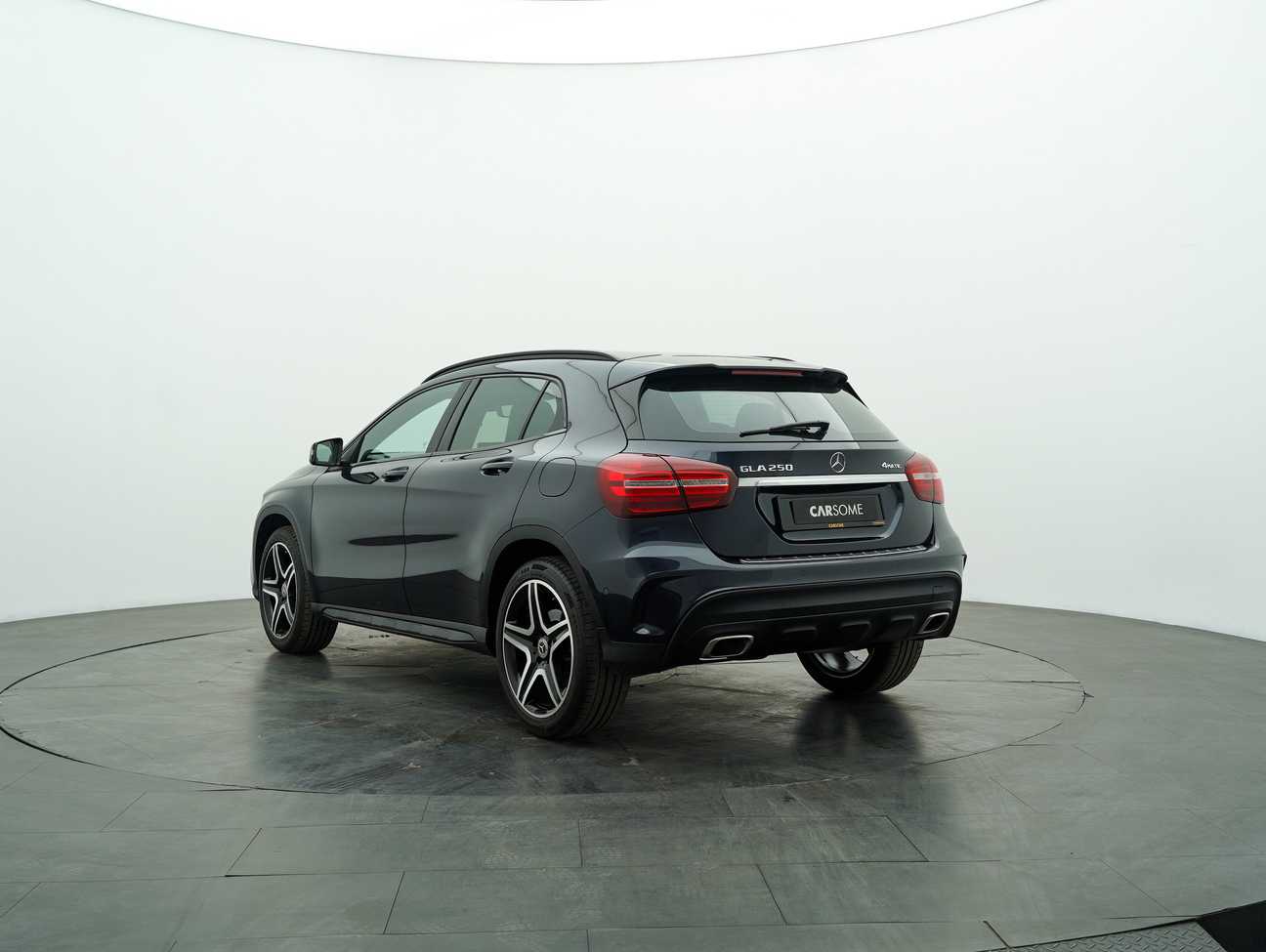 used 2017 Mercedes-Benz GLA250 4MATIC AMG Line 2.0