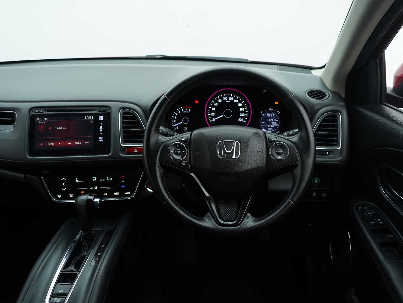 used 2017 Honda HR-V V 1.8