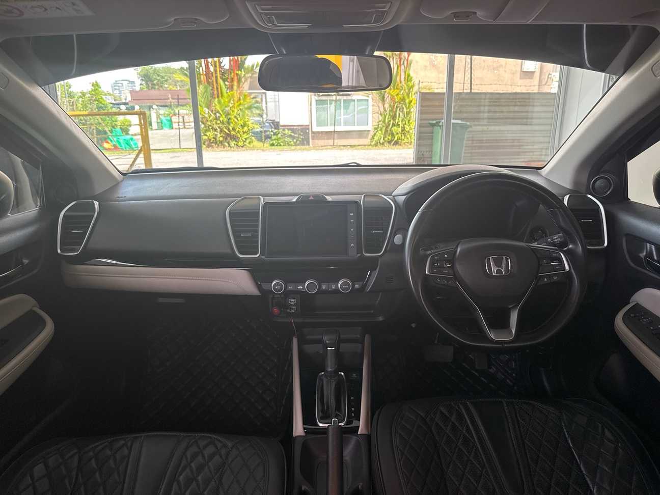 terpakai 2022 Honda City V Sensing 1.5