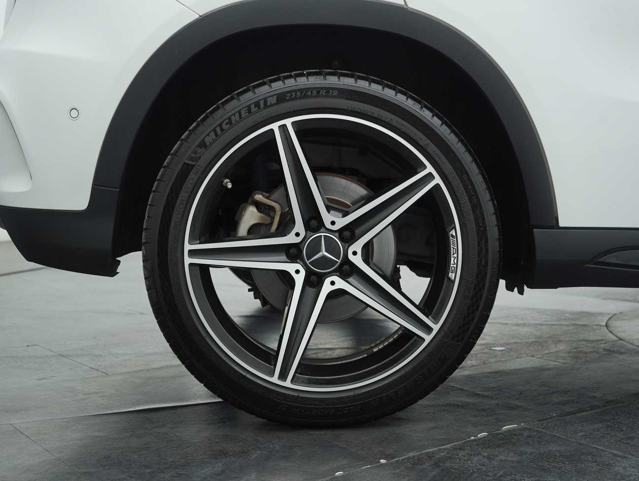 terpakai 2018 Mercedes-Benz GLA200 Night Edition 1.6