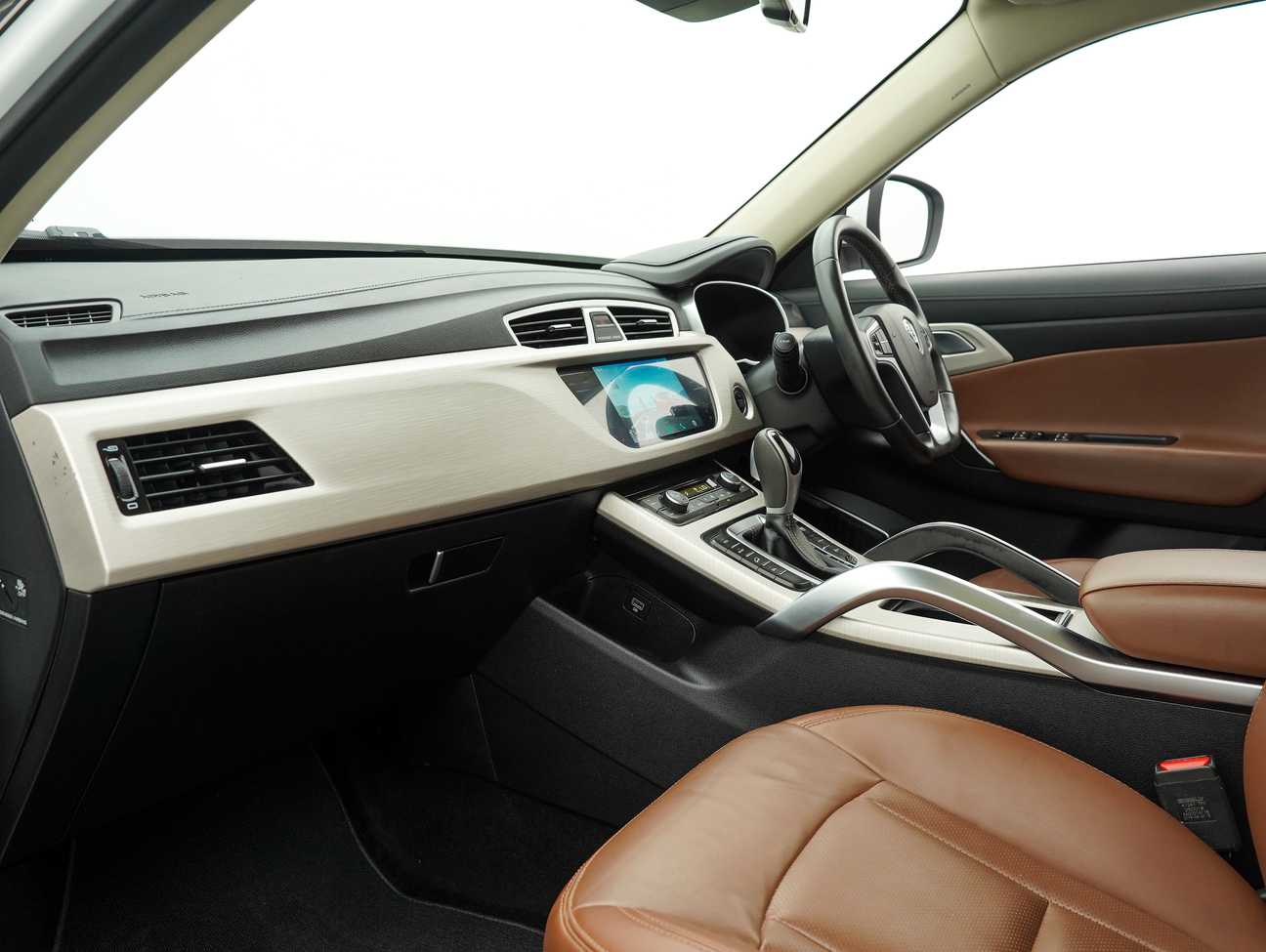 used 2019 Proton X70 Premium 1.8