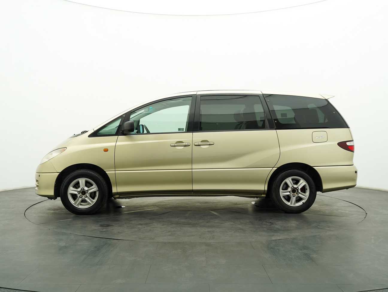terpakai 2001 Toyota Estima G 2.4
