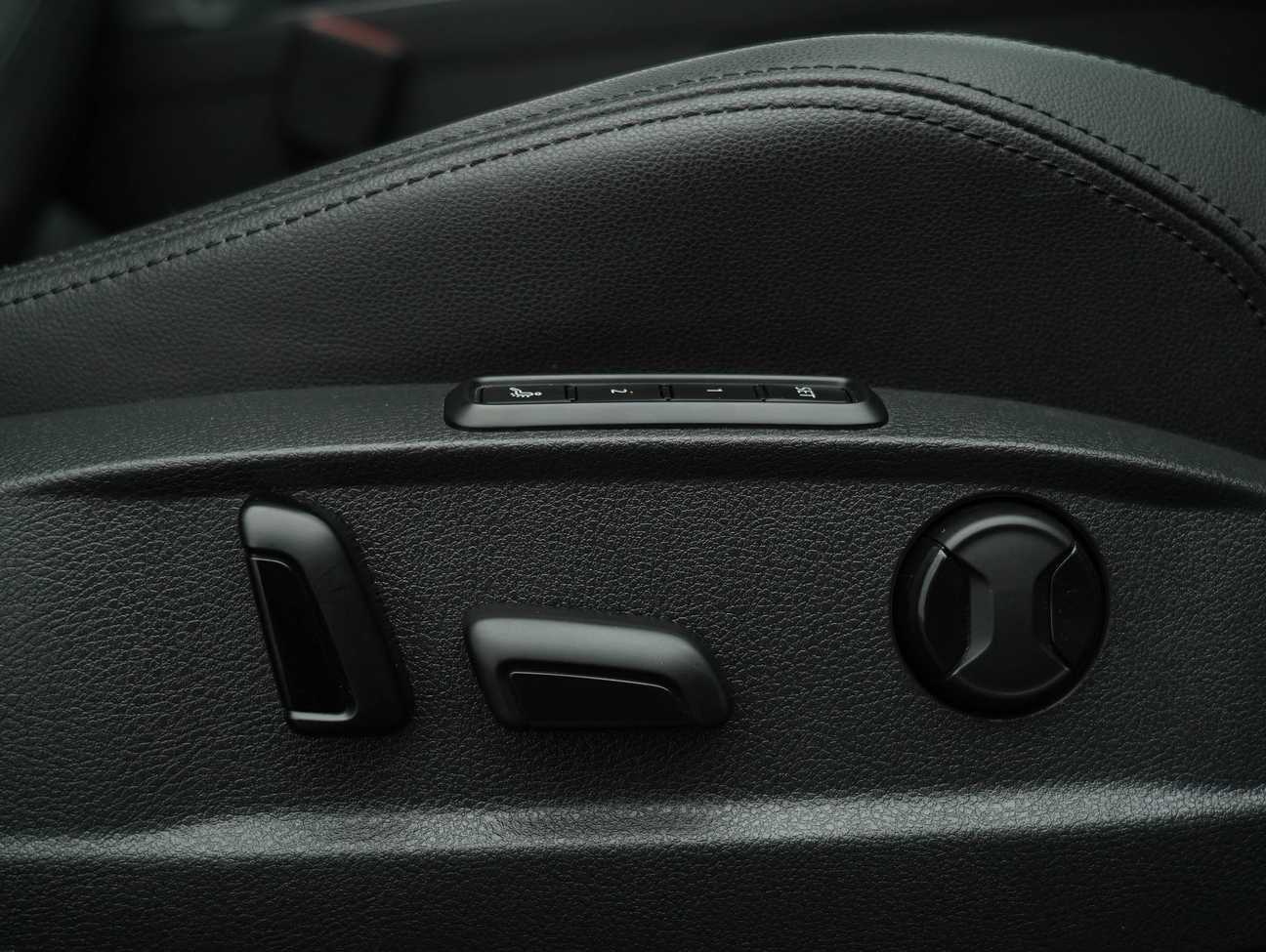 used 2017 Volkswagen Passat 380 TSI Highline 2.0