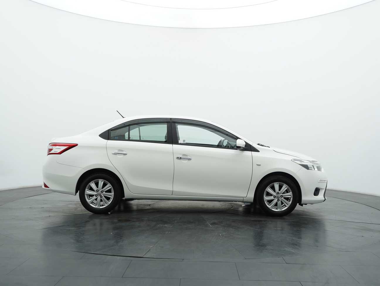 used 2016 Toyota Vios J 1.5