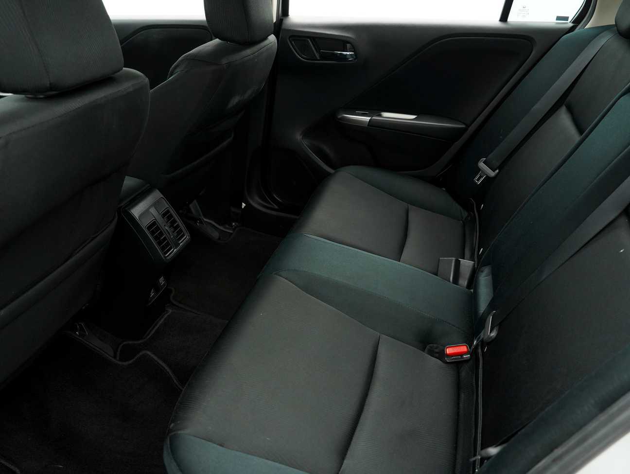 used 2016 Honda City V 1.5