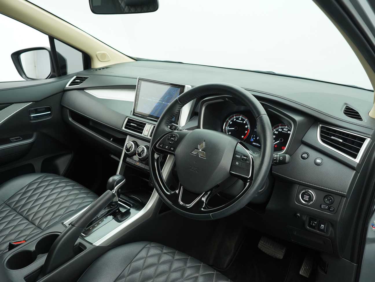 terpakai 2022 Mitsubishi Xpander  1.5