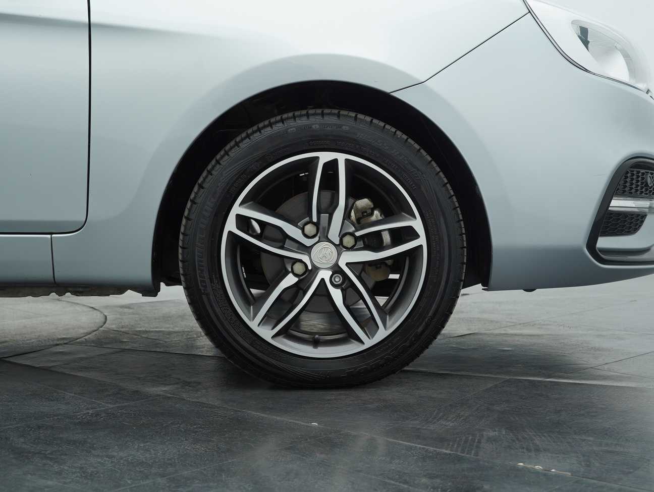 terpakai 2019 Proton Saga Premium 1.3