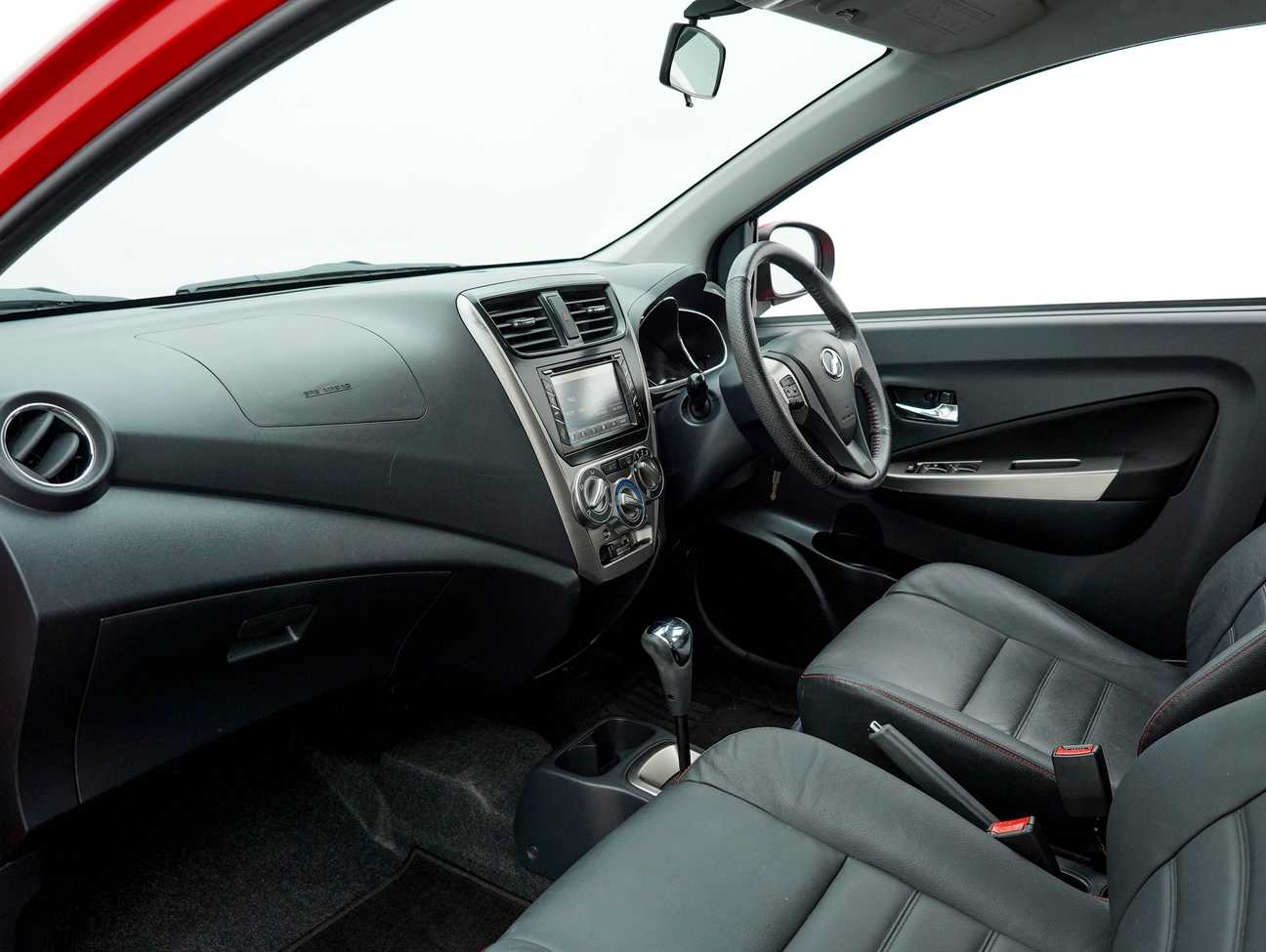 terpakai 2016 Perodua AXIA Advance 1.0