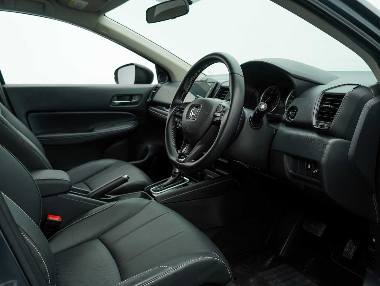 terpakai 2023 Honda City V i-VTEC 1.5