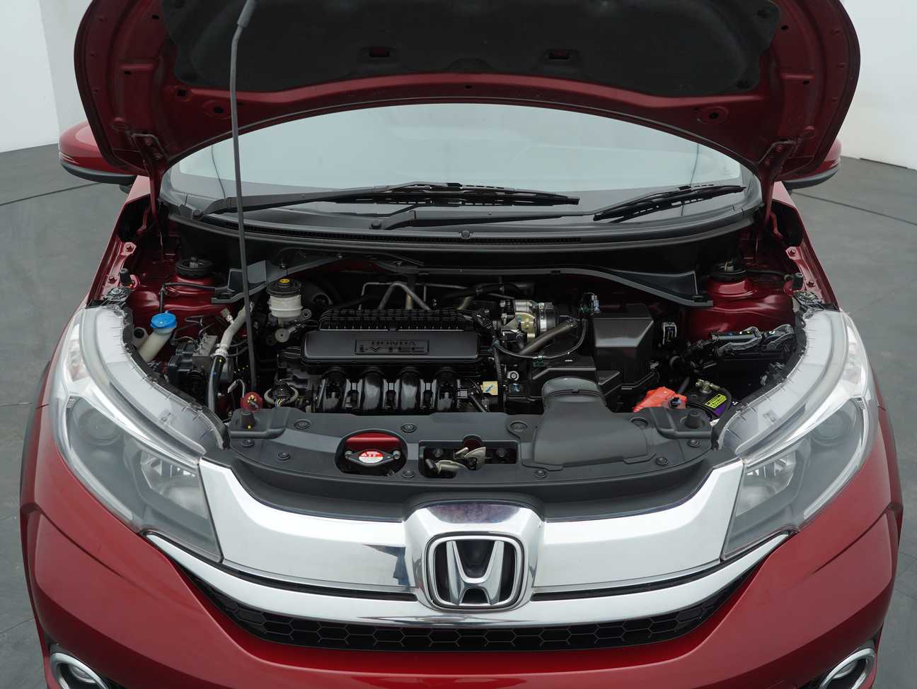used 2018 Honda BR-V V 1.5