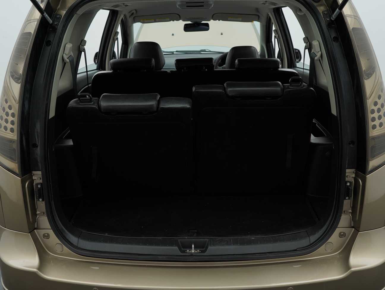 terpakai 2013 Proton Exora Bold CFE Premium 1.6