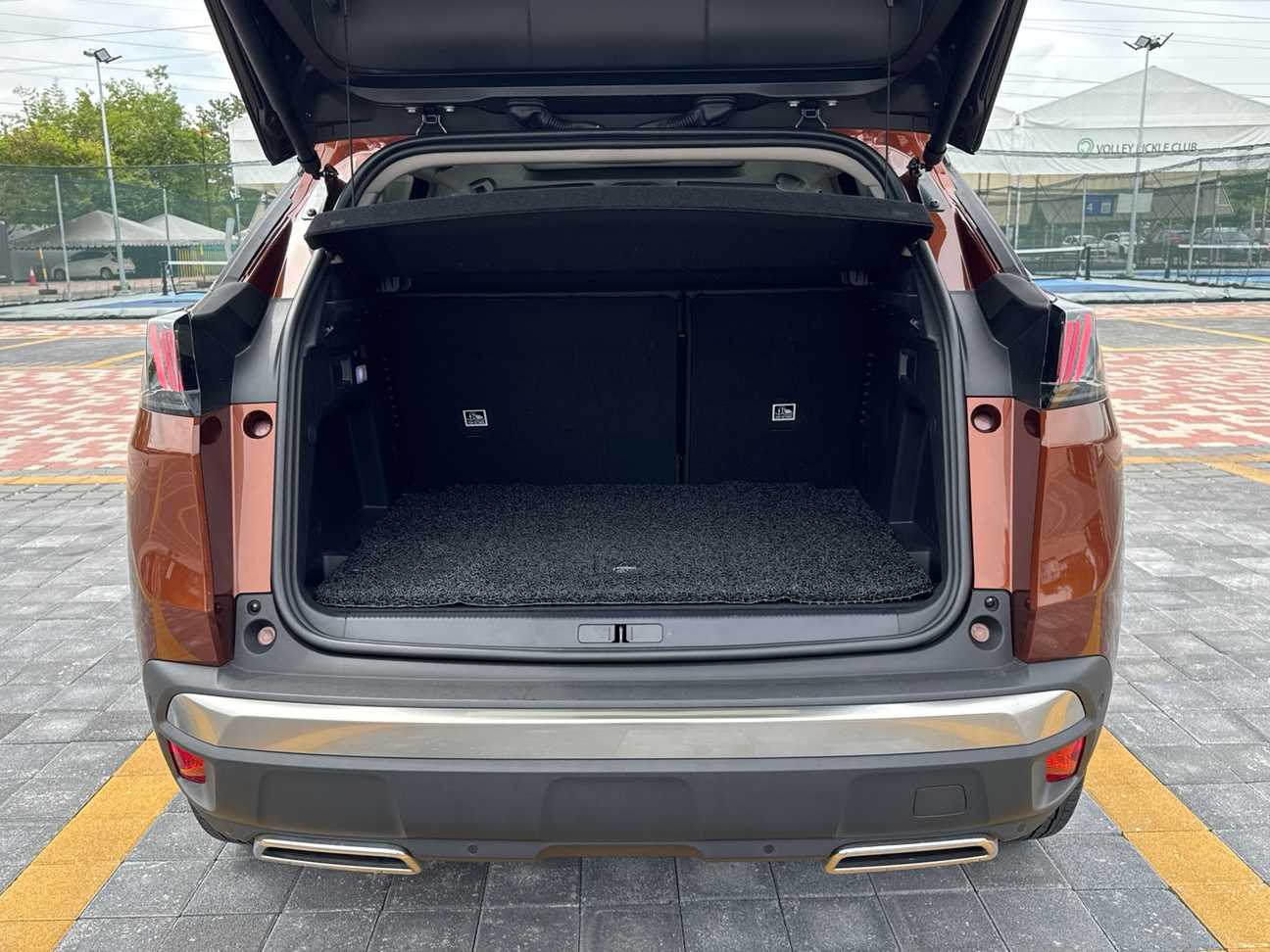 used 2023 Peugeot 3008 THP Allure 1.6