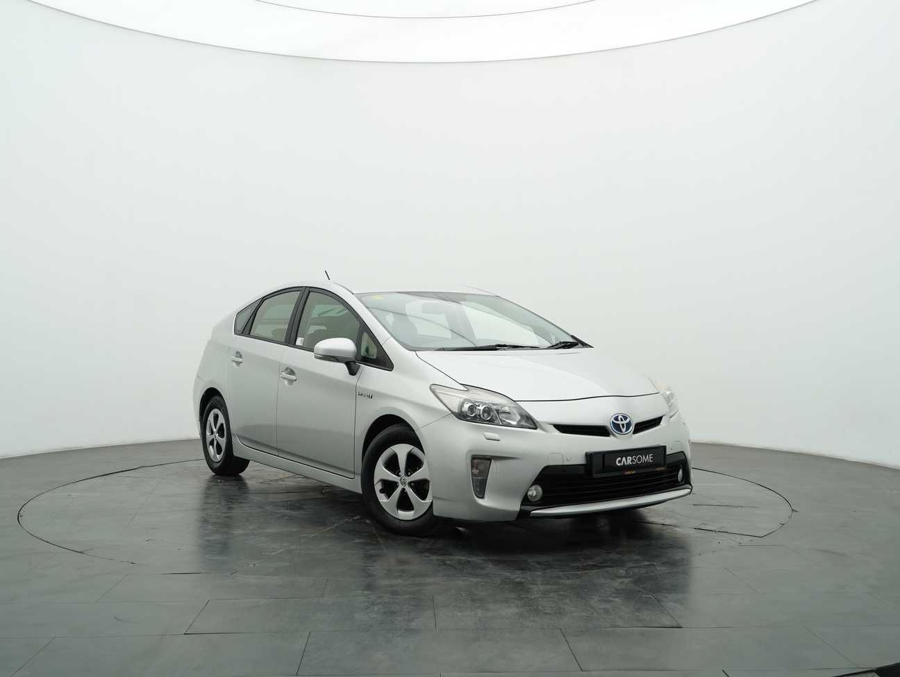 used 2013 Toyota Prius Luxury 1.8