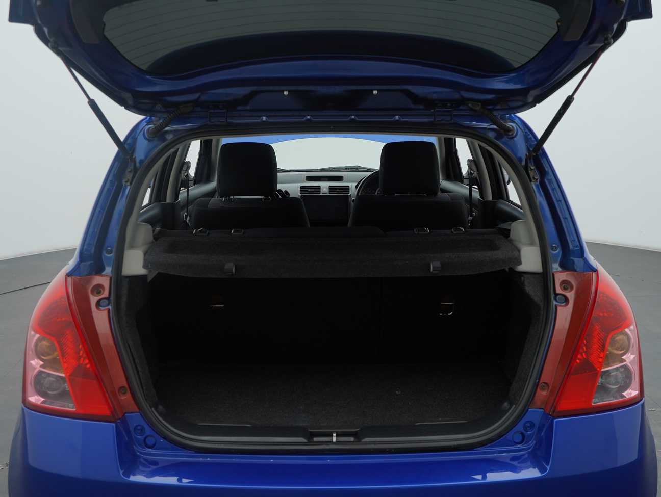 used 2012 Suzuki Swift GLX 1.5