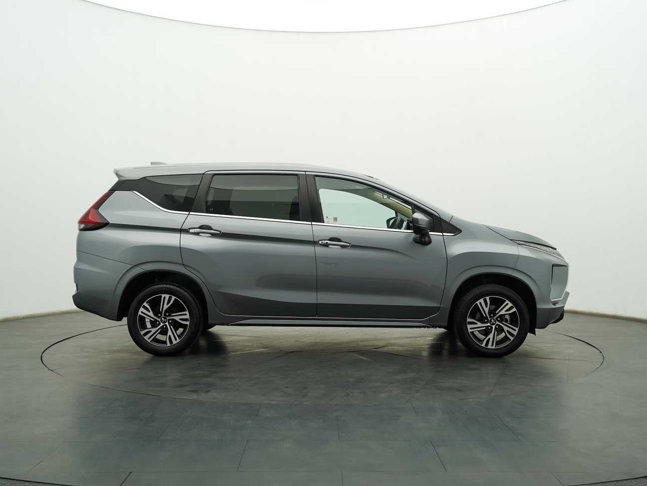 used 2021 Mitsubishi Xpander  1.5