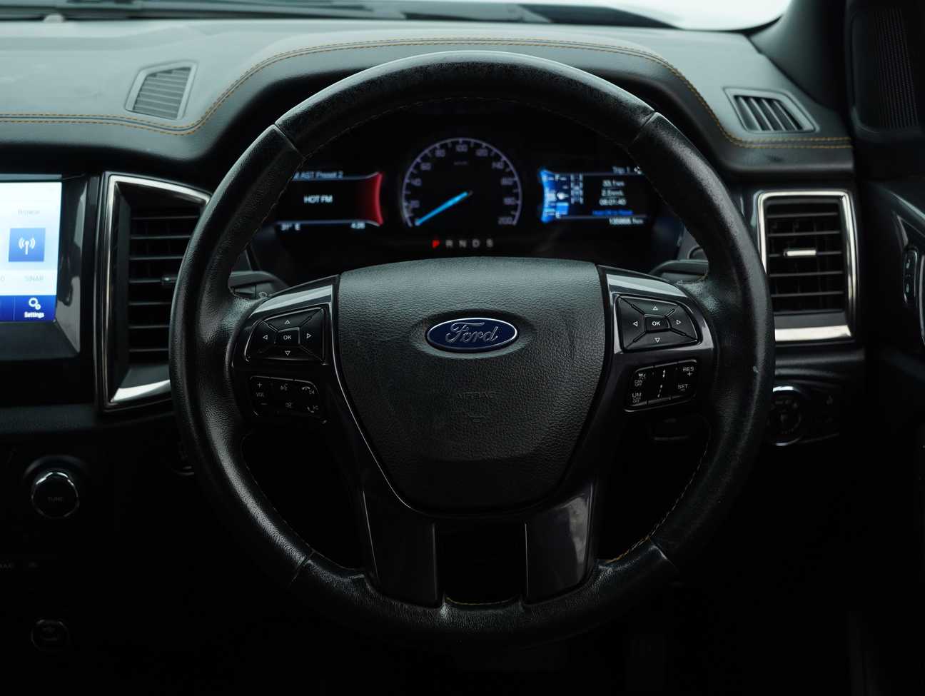 terpakai 2019 Ford Ranger Wildtrak High Rider Dual Cab 2.0