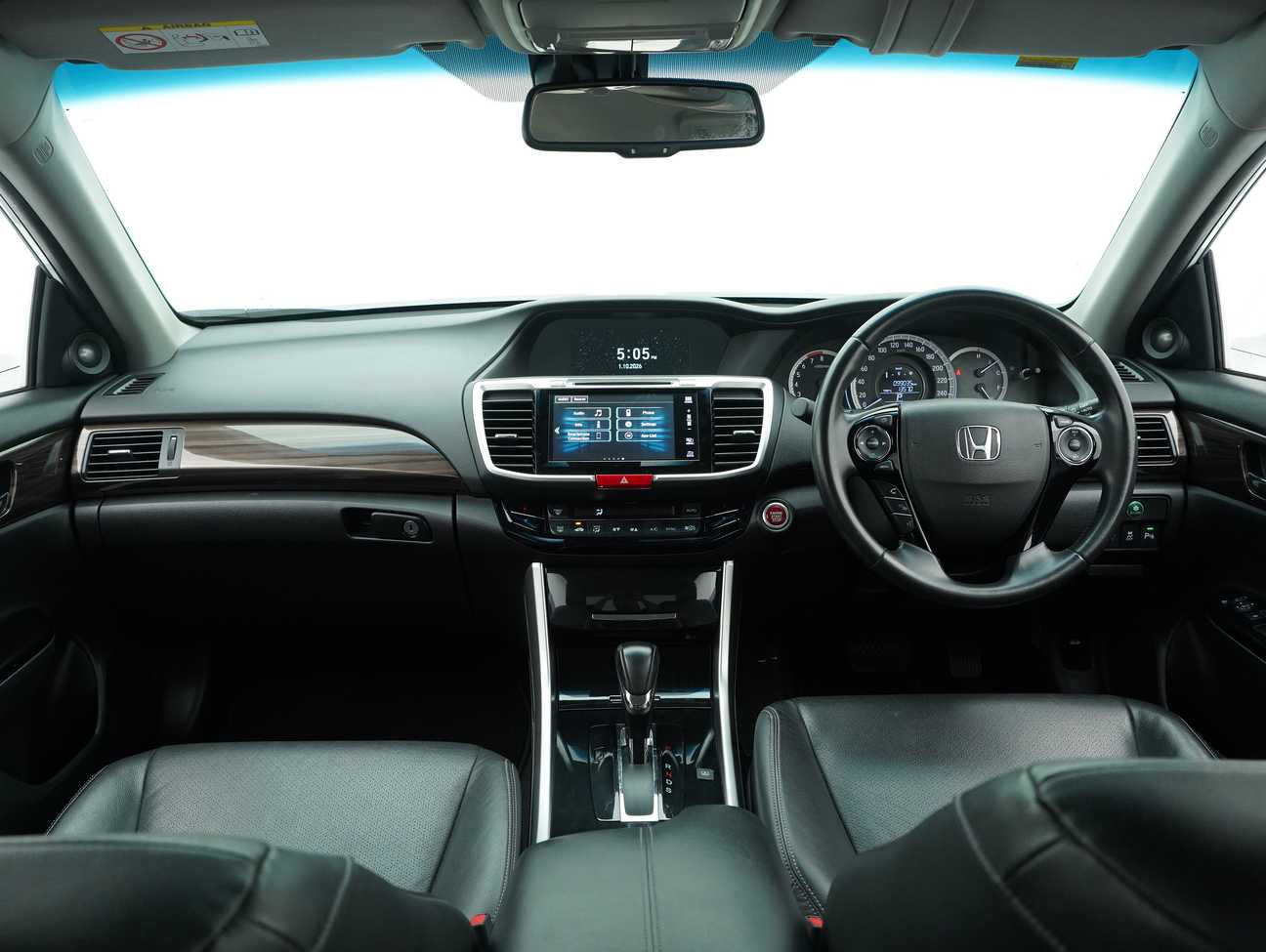 used 2017 Honda Accord VTi-L 2.4