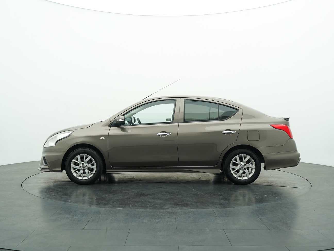 used 2016 Nissan Almera E 1.5