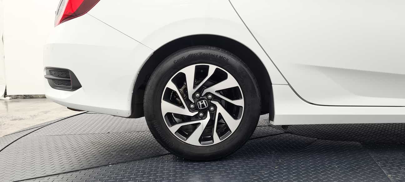 terpakai 2017 Honda CIVIC I-VTEC 1.8