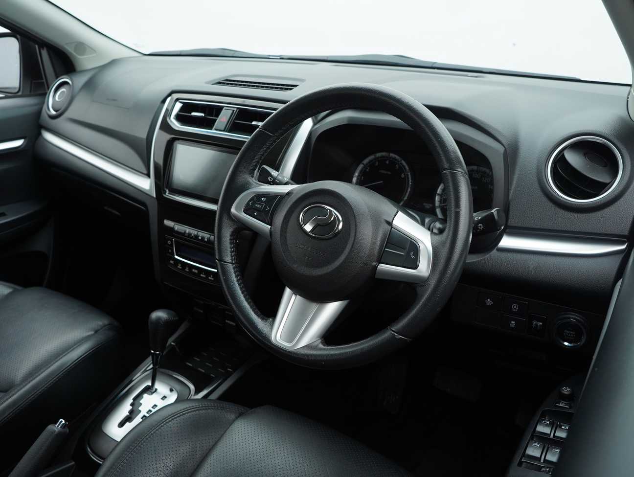 used 2020 Perodua Aruz AV 1.5