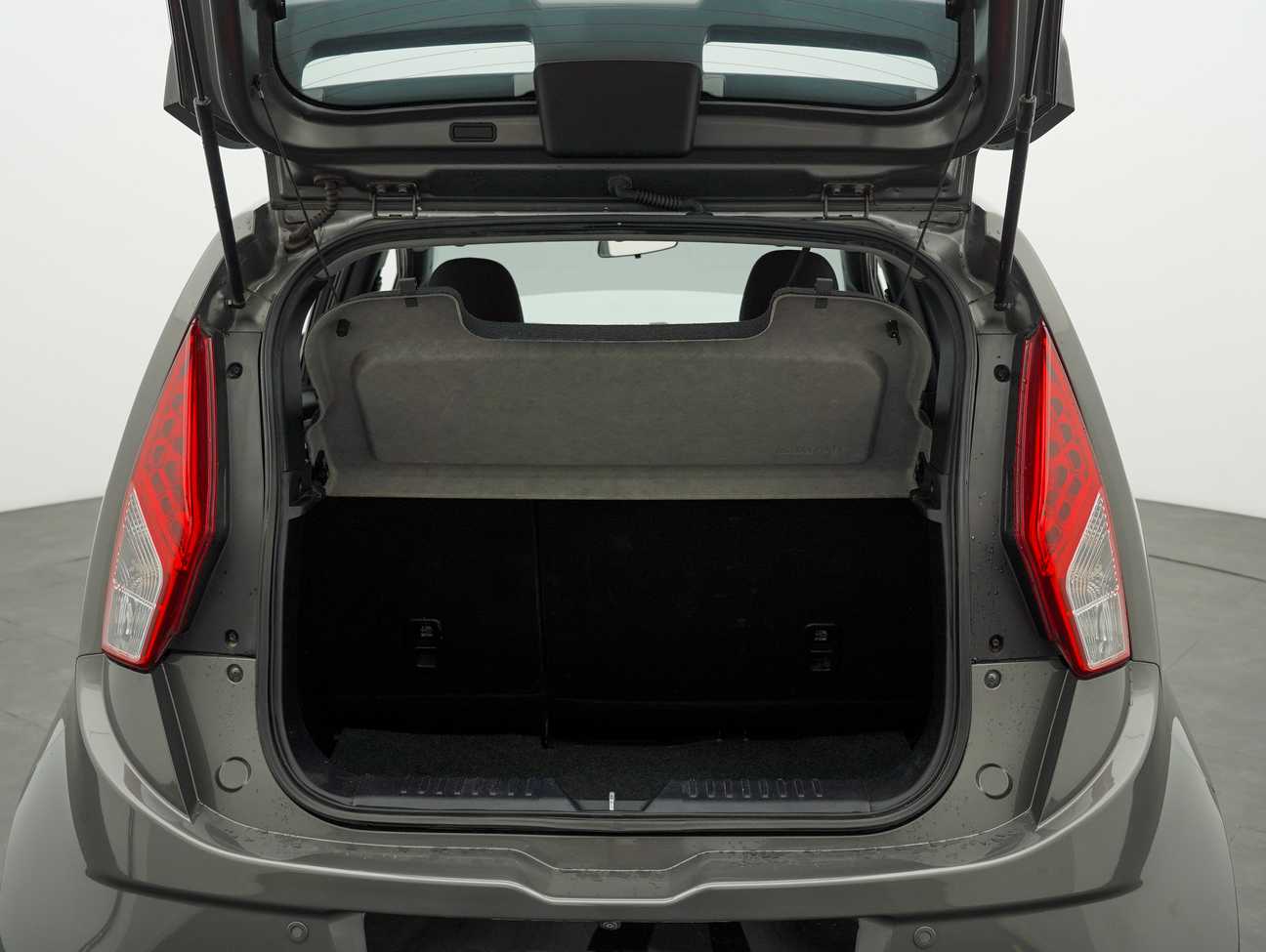 used 2014 Proton Iriz Executive 1.6