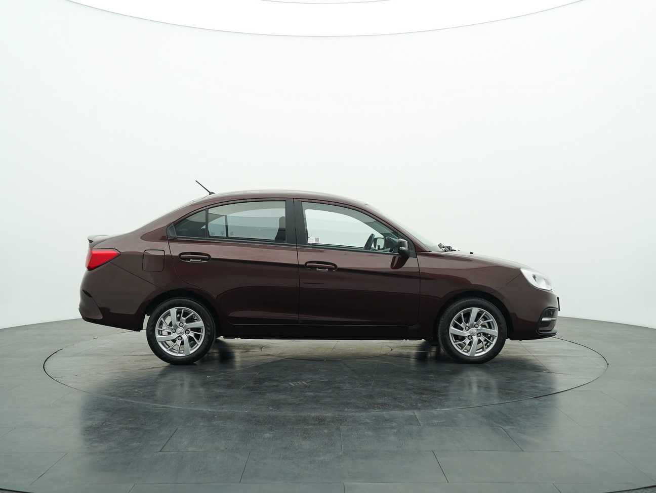 terpakai 2022 Proton Saga Premium 1.3