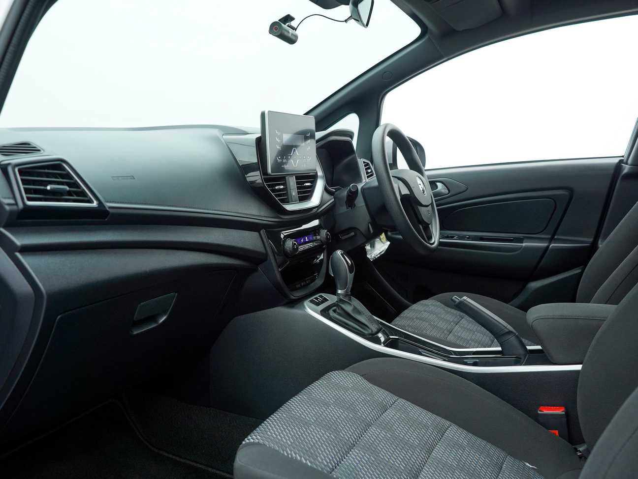 used 2022 Proton Iriz Standard 1.3