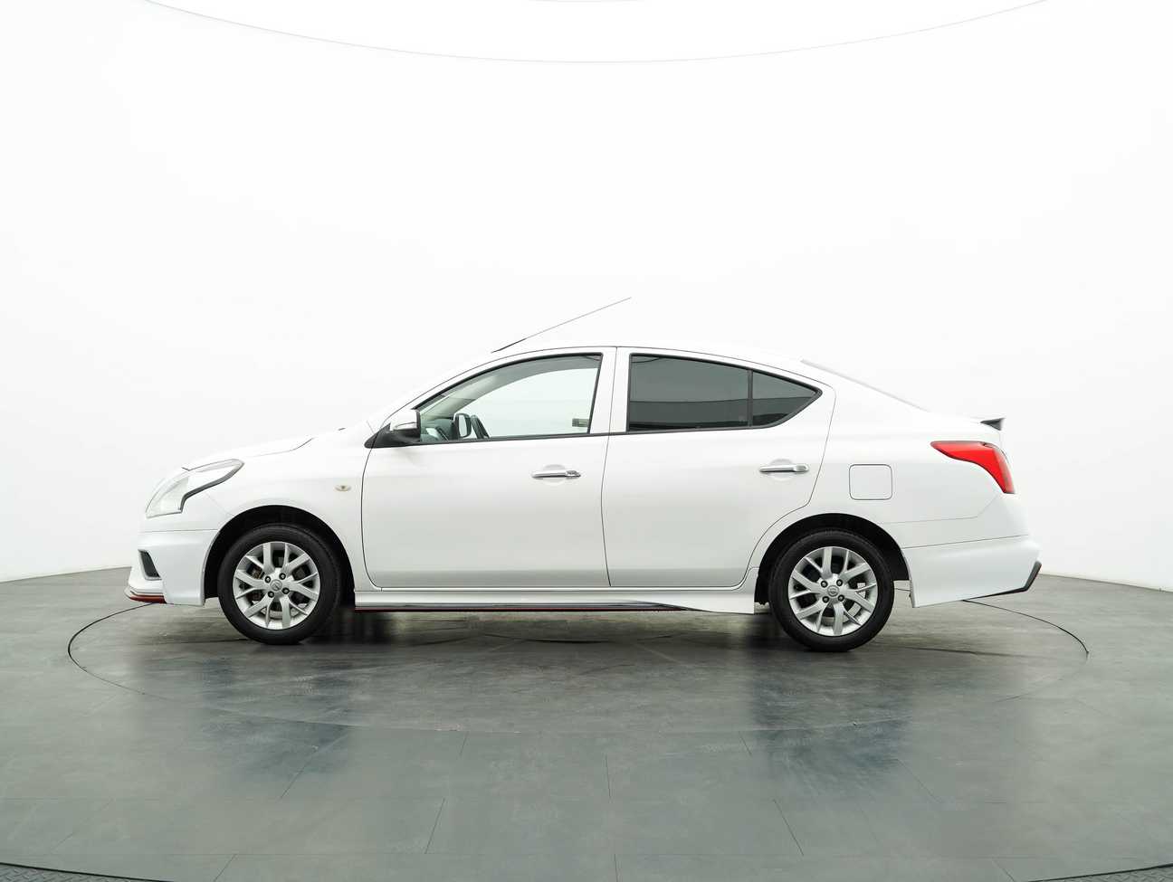 used 2016 Nissan Almera E 1.5