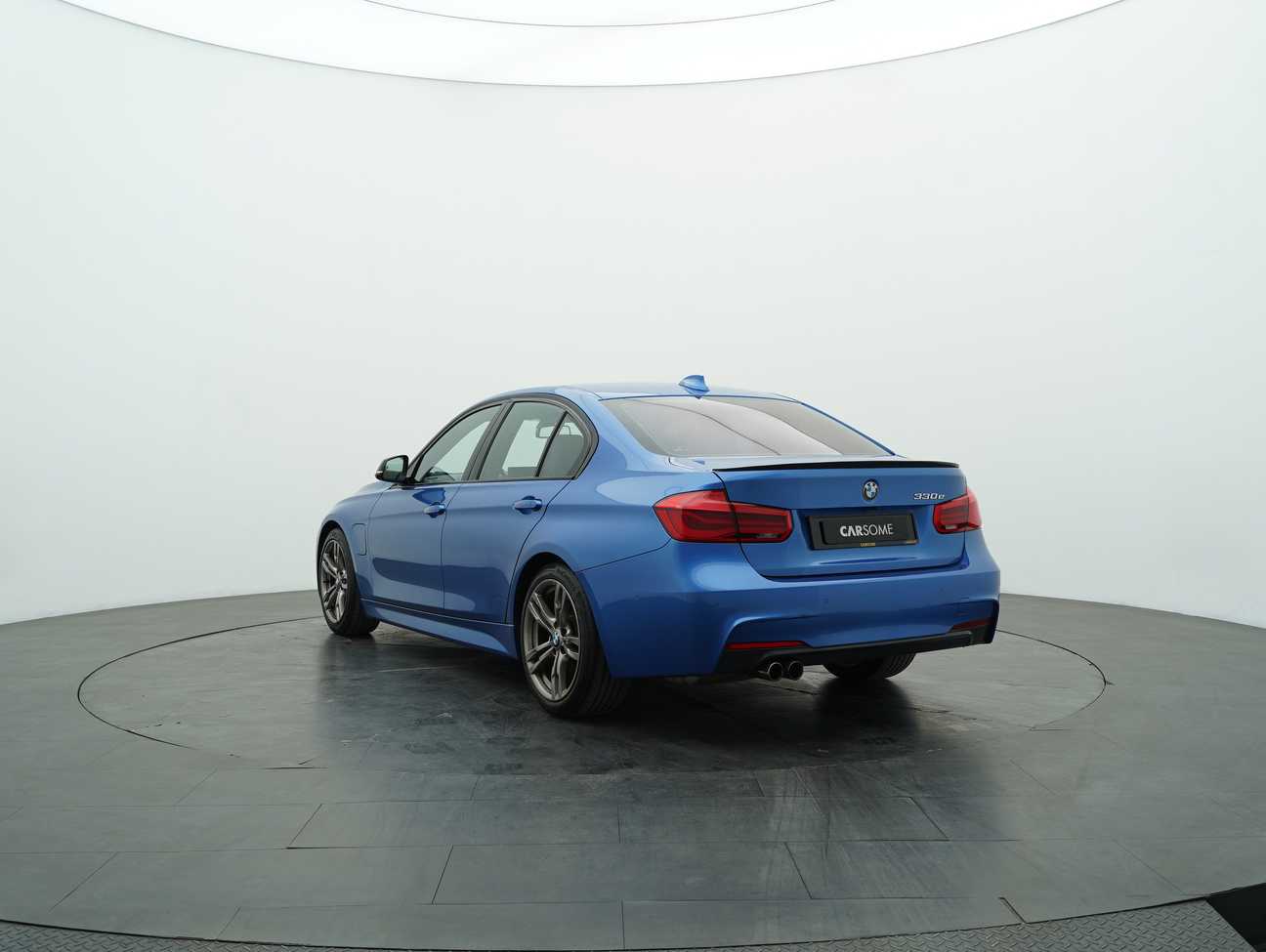 used 2018 BMW 330e M Sport 2.0