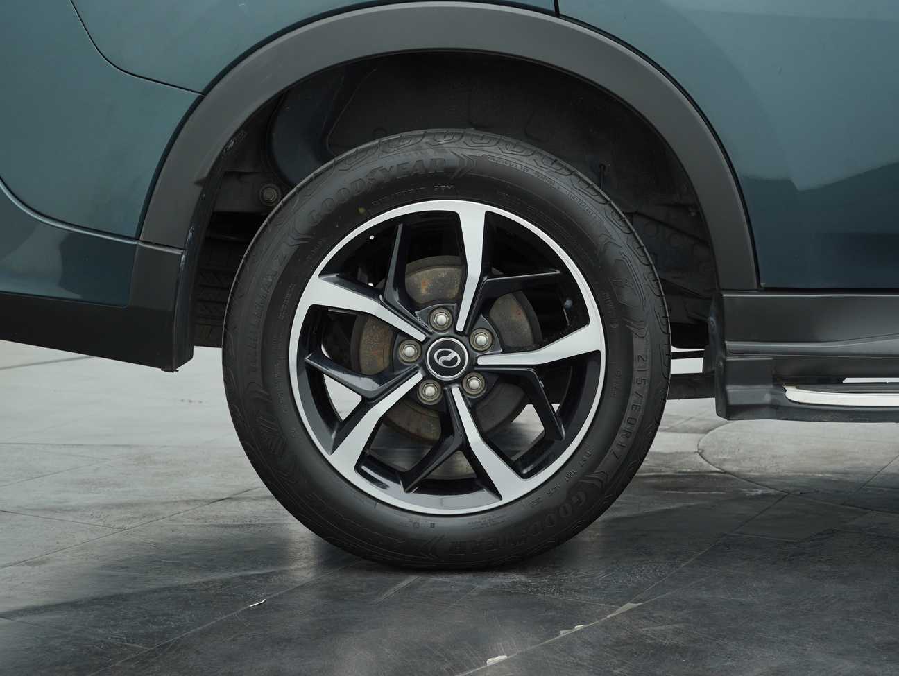 terpakai 2020 Perodua Aruz AV 1.5