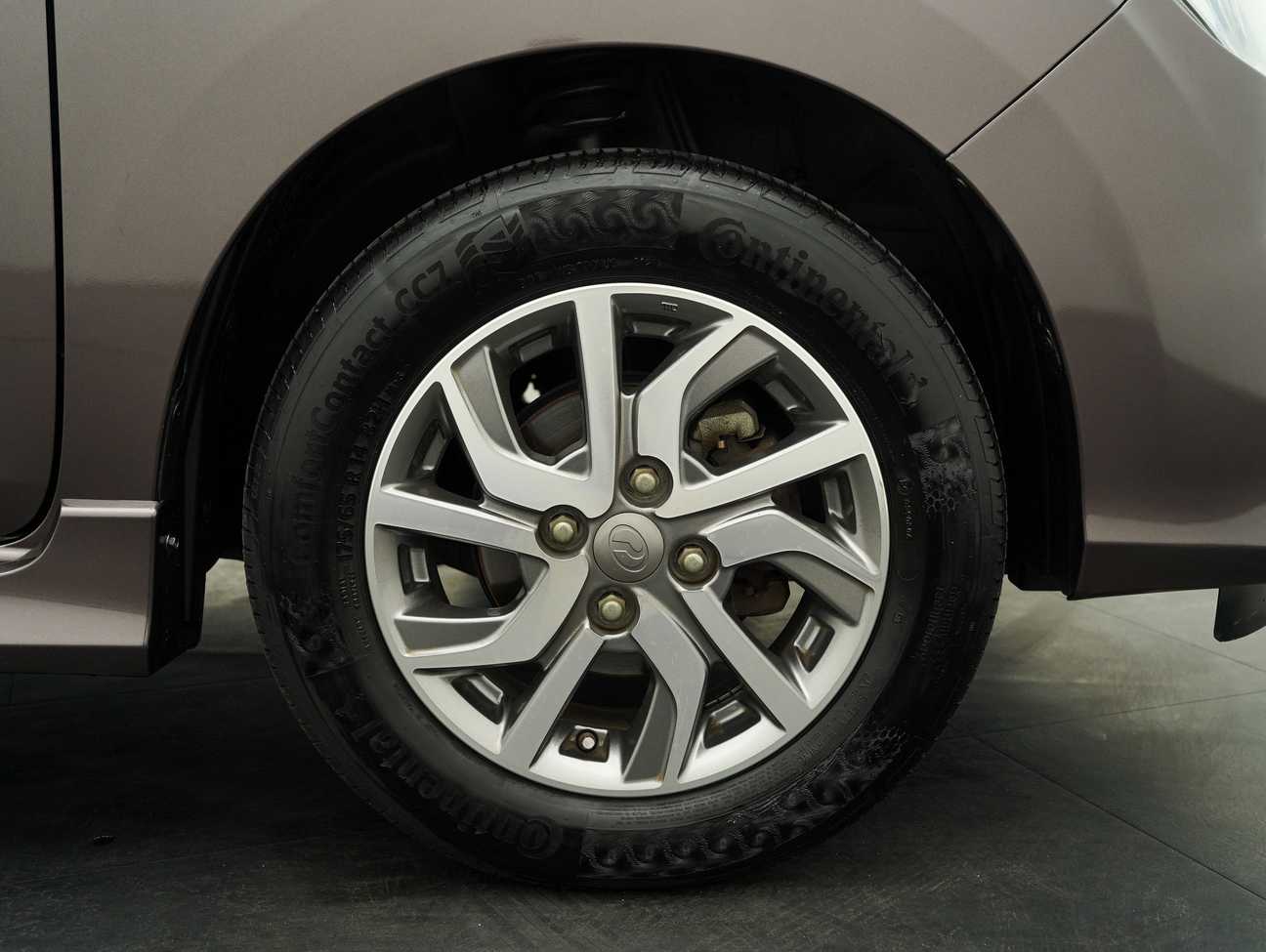 terpakai 2017 Perodua Bezza Advance 1.3