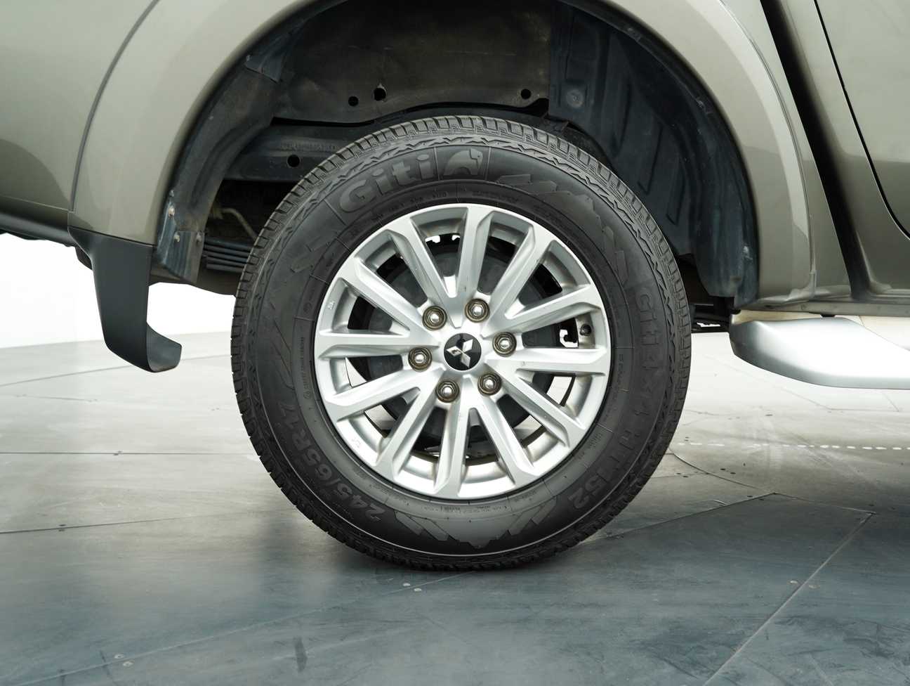 used 2016 Mitsubishi TRITON VGT HS 4WD DC 2.4