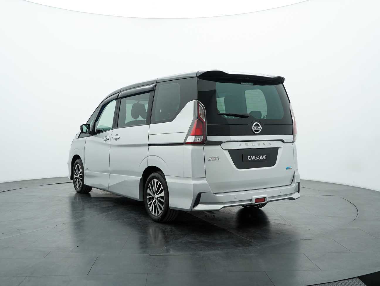 used 2018 Nissan Serena S-Hybrid High-Way Star Premium 2.0