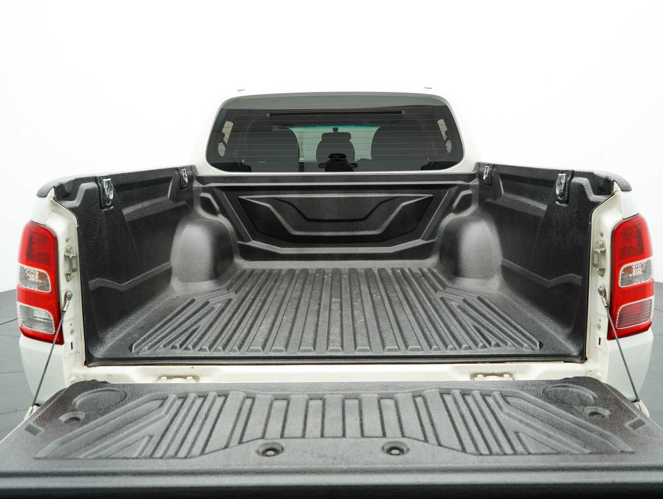 terpakai 2017 Mitsubishi TRITON VGT MS 4WD DC 2.4