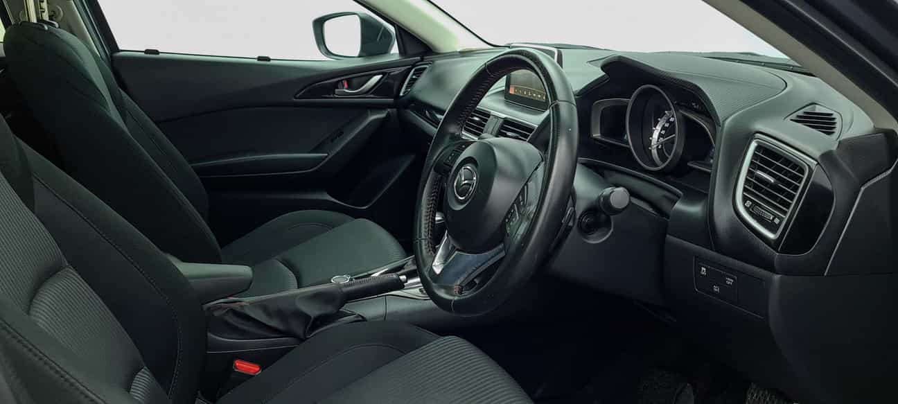 used 2014 Mazda 3 SEDAN SKYACTIV-G (CBU) 2.0