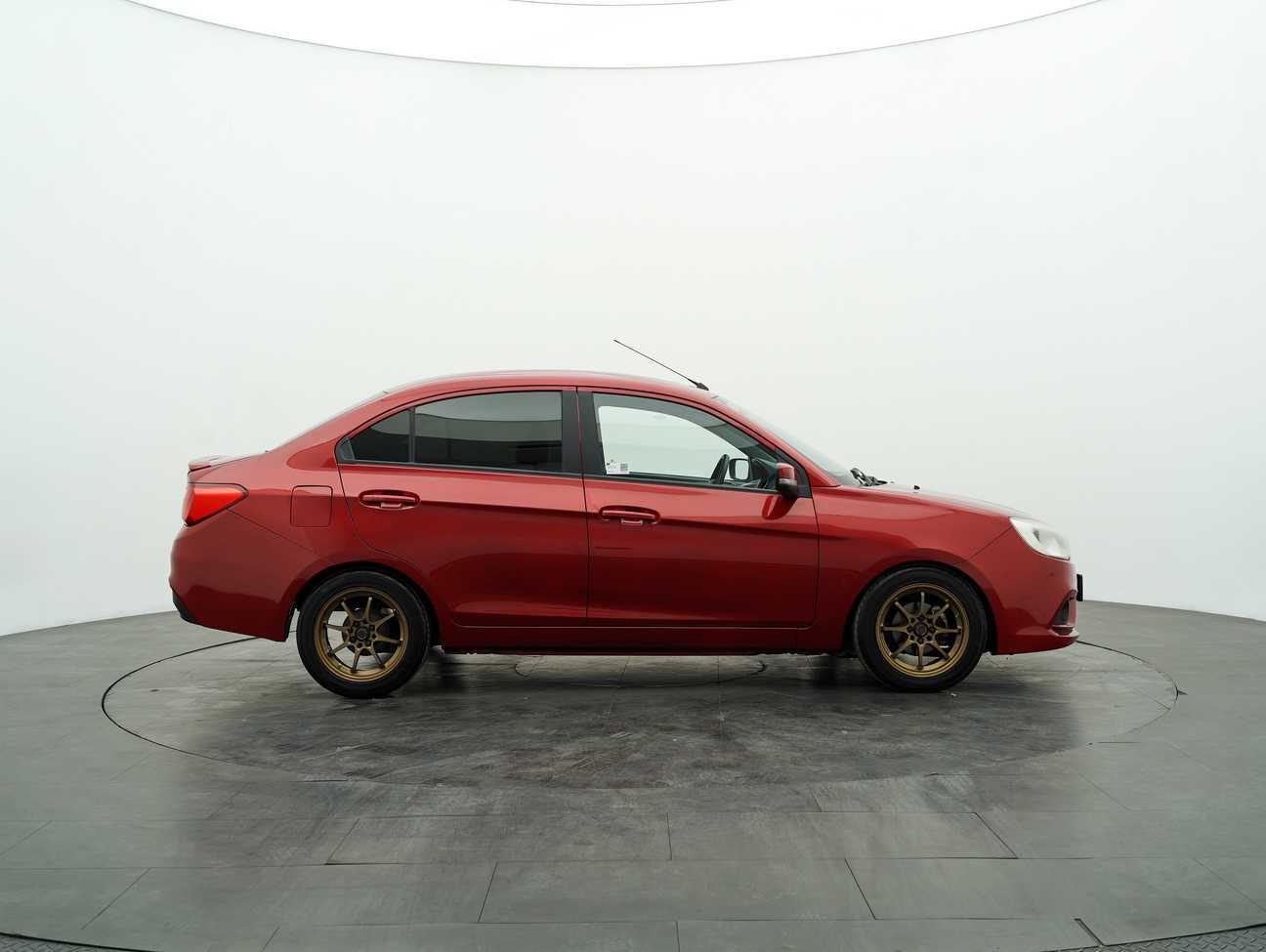 used 2017 Proton Saga Executive 1.3