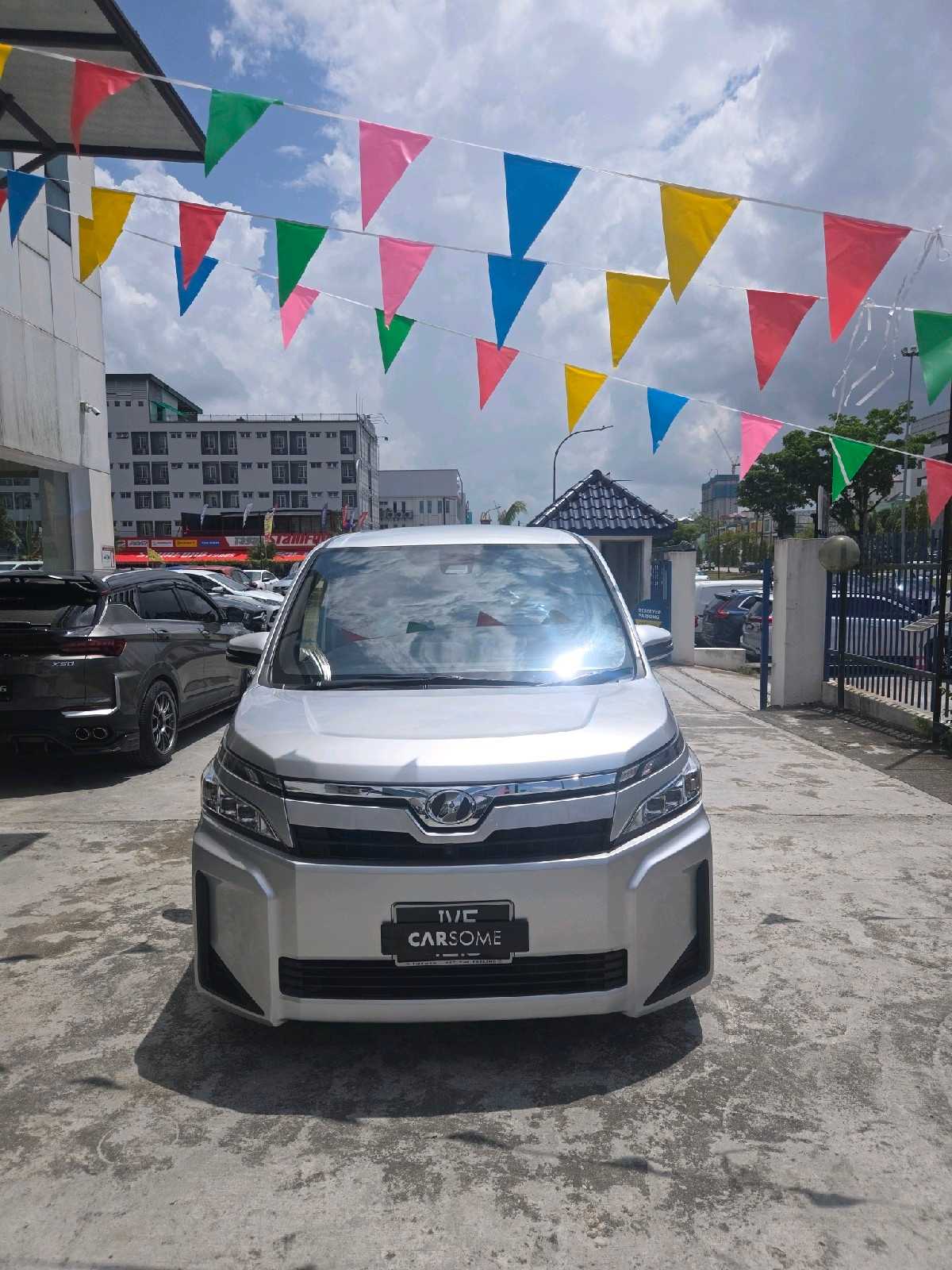 used 2018 Toyota Voxy X 2.0