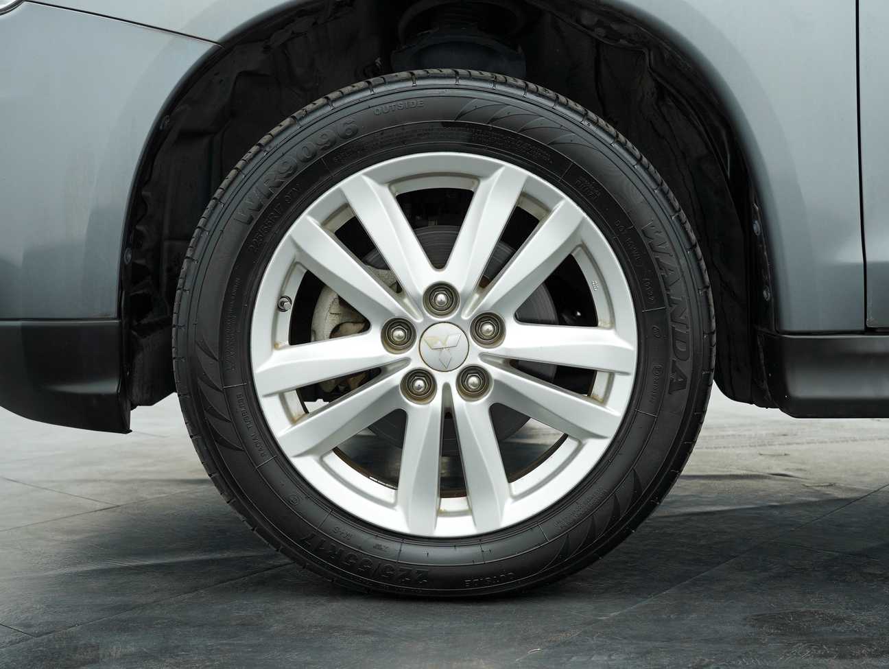 terpakai 2014 Mitsubishi ASX  2.0