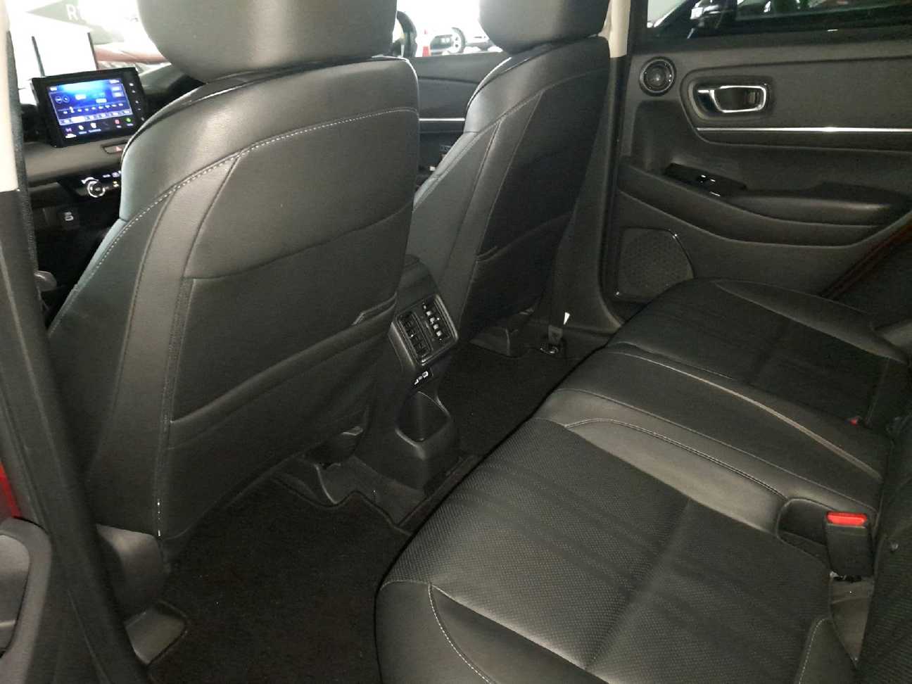 used 2024 Honda HR-V V 1.5