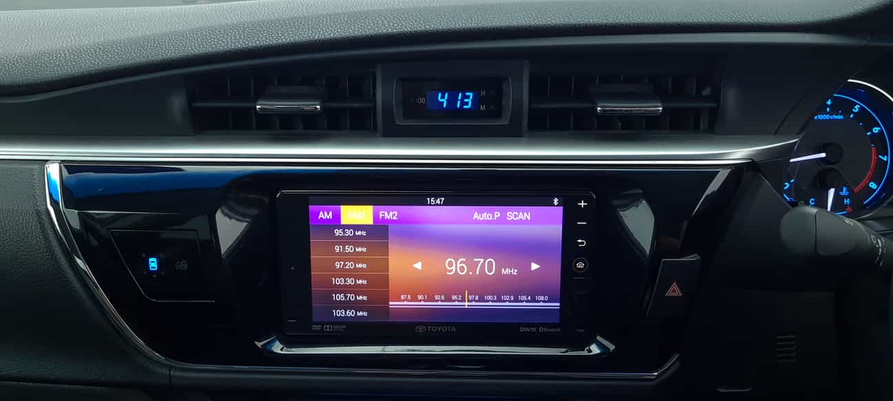 used 2015 Toyota COROLLA ALTIS G 1.8