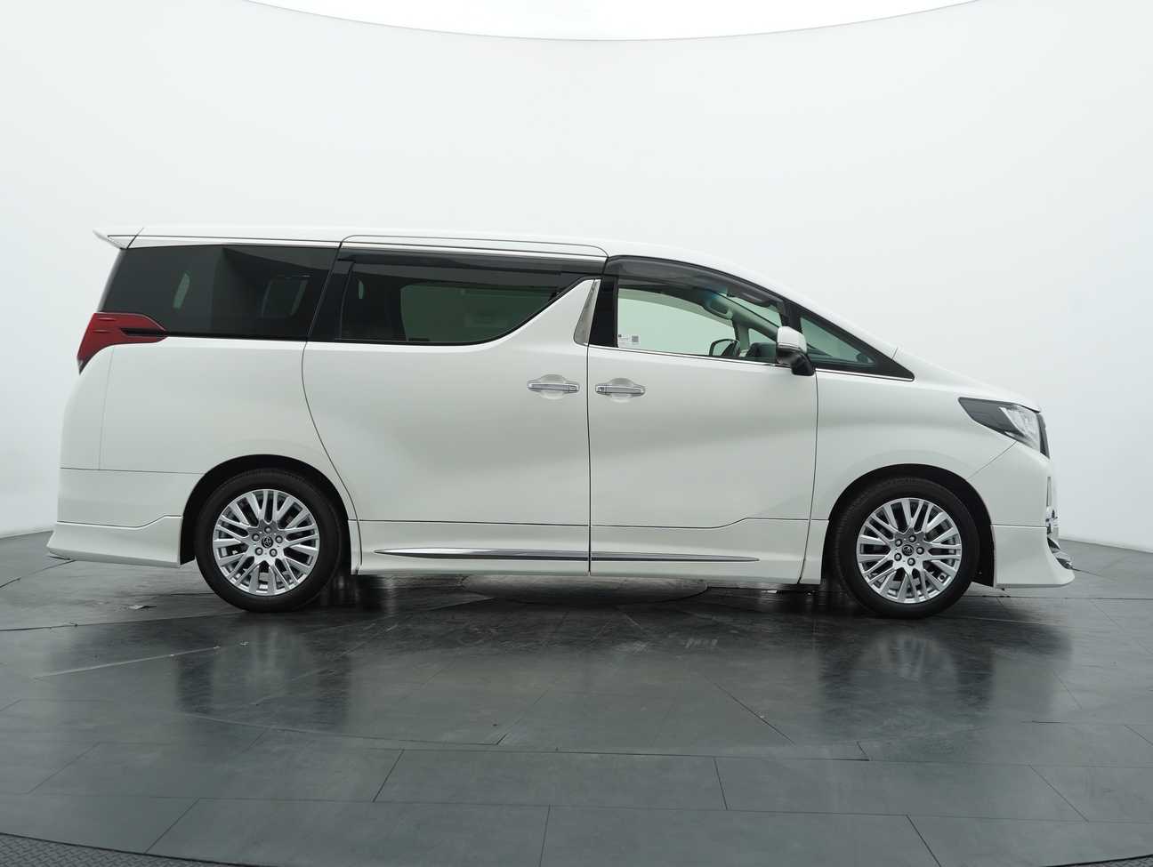 used 2017 Toyota Alphard G S C Package 2.5