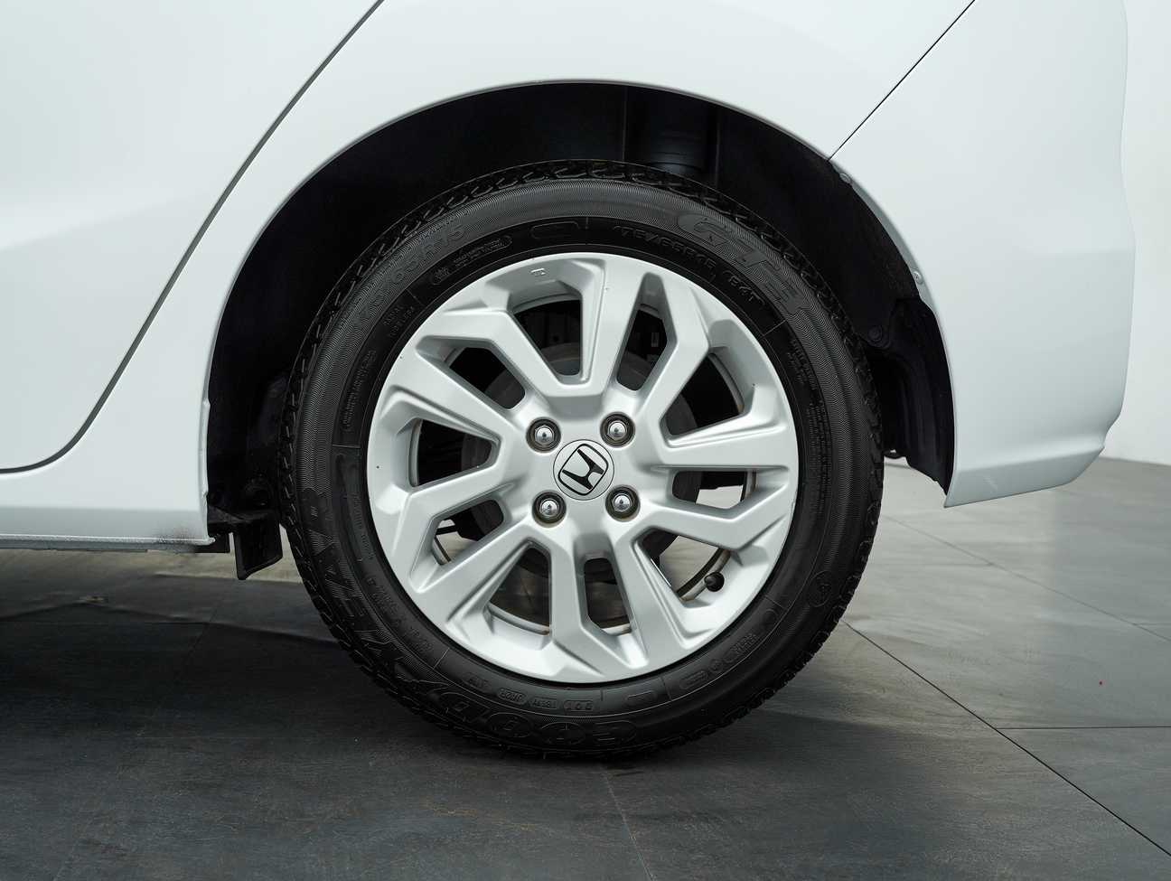 used 2019 Honda Jazz E 1.5