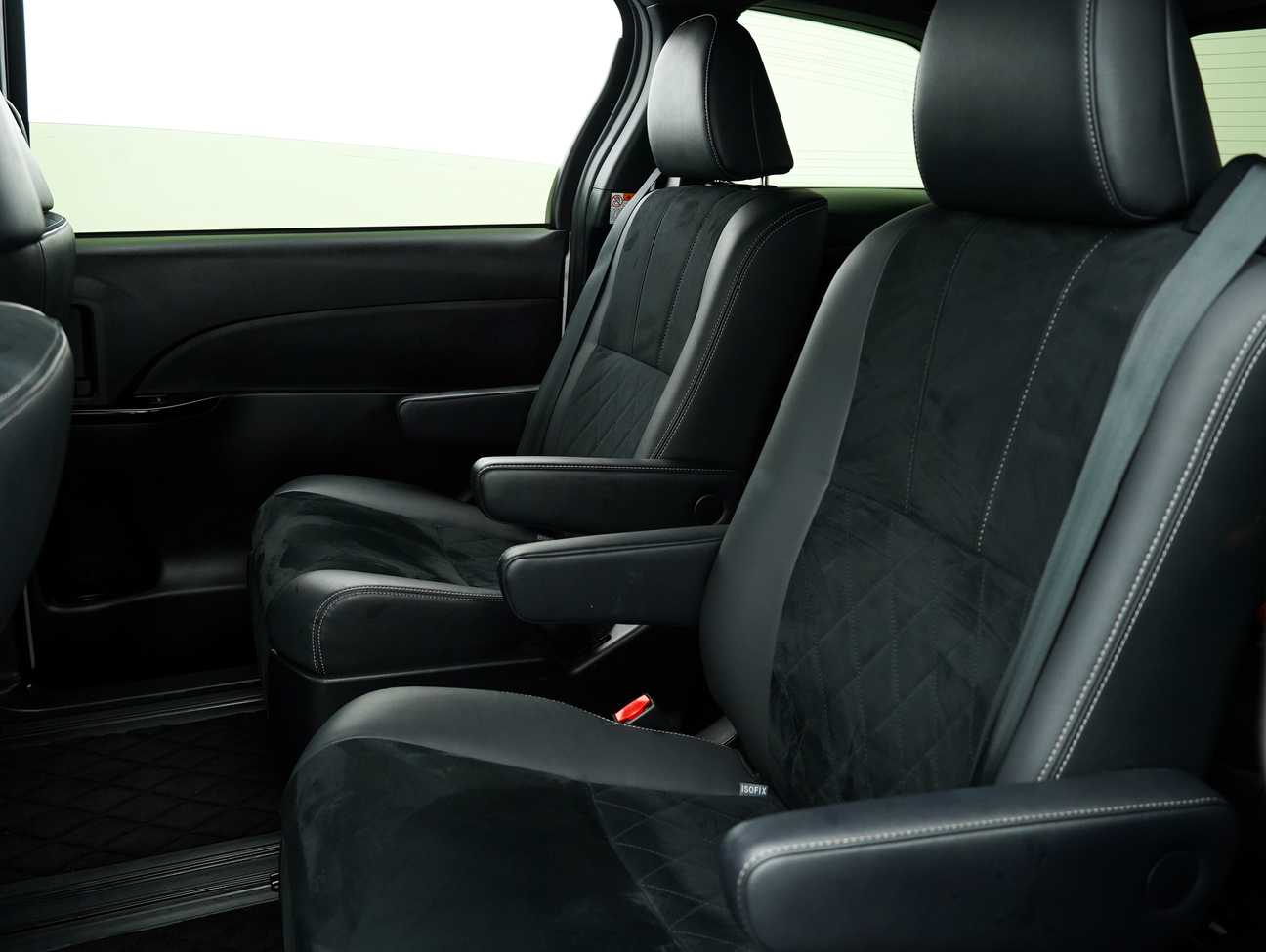 terpakai 2016 Toyota Estima Aeras 2.4