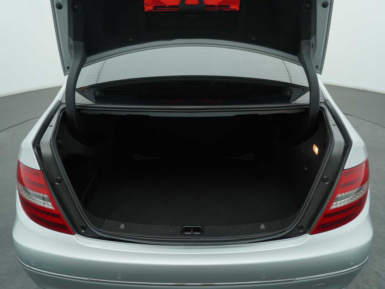 used 2012 Mercedes-Benz C200 Elegance CGI 1.8