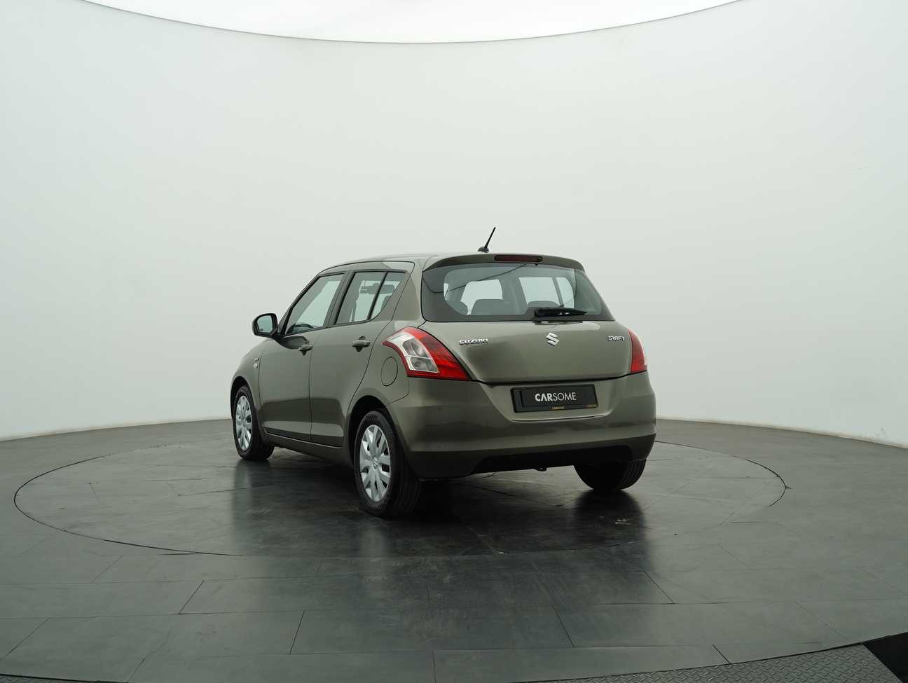 terpakai 2013 Suzuki Swift GL 1.4