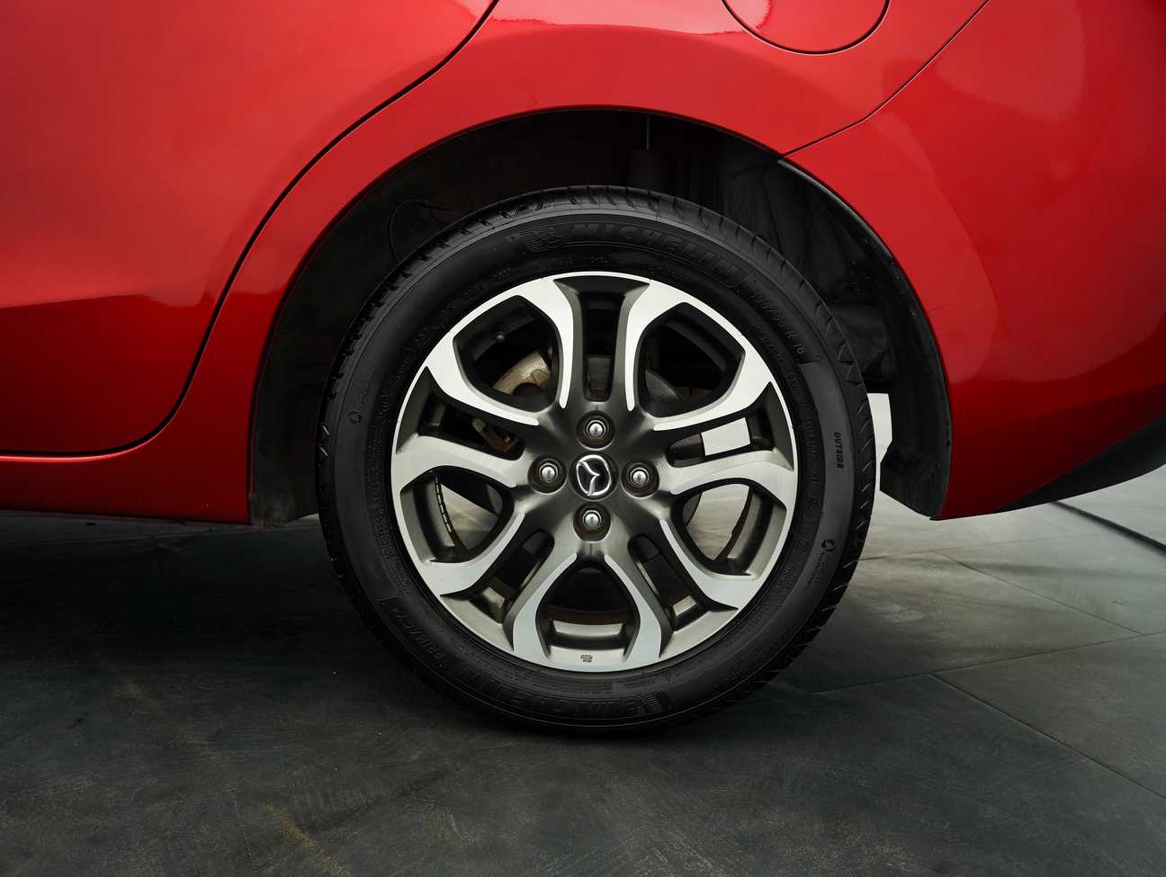 terpakai 2015 Mazda 2 SKYACTIV-G 1.5