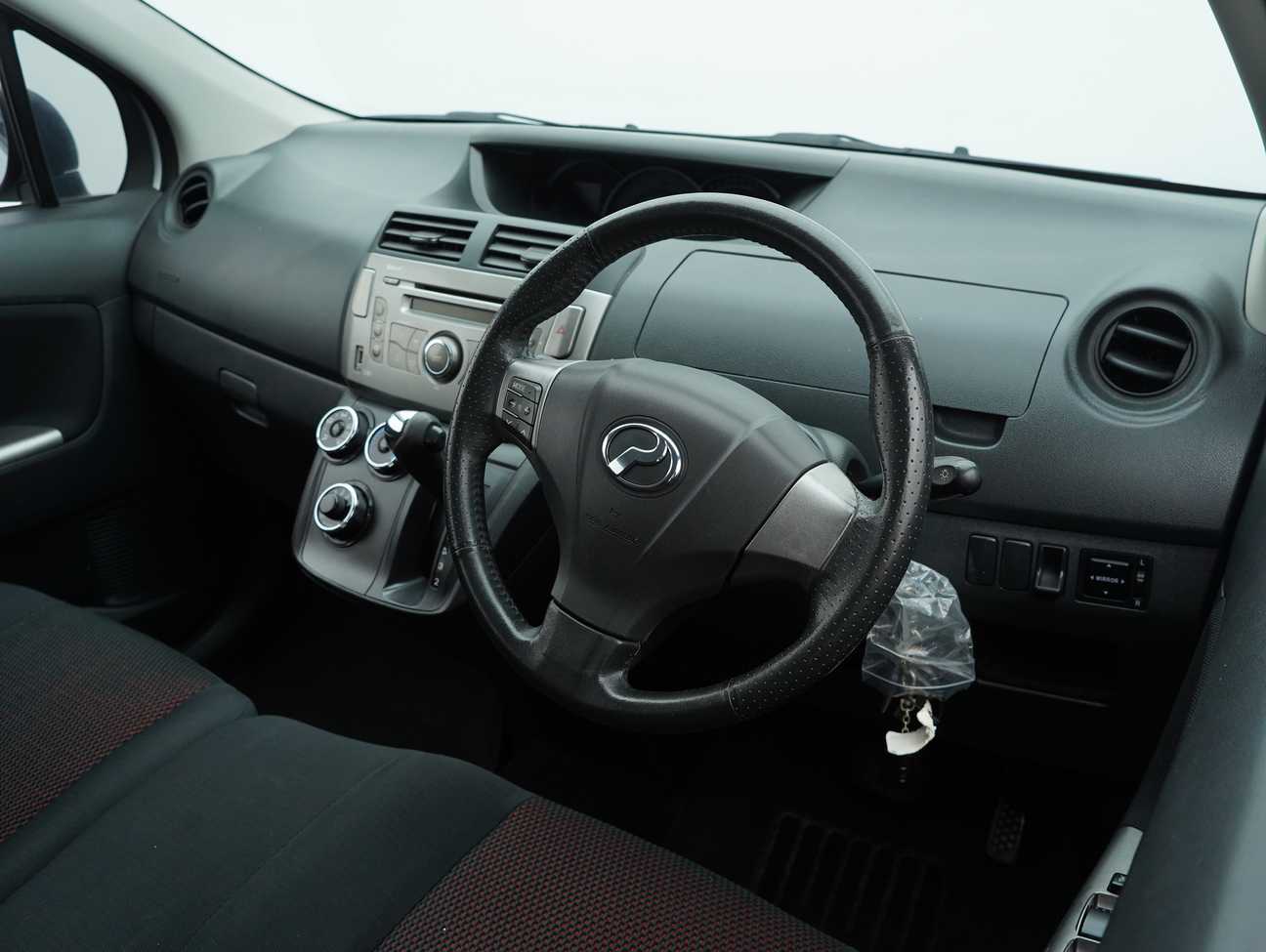 terpakai 2015 Perodua Alza SE 1.5