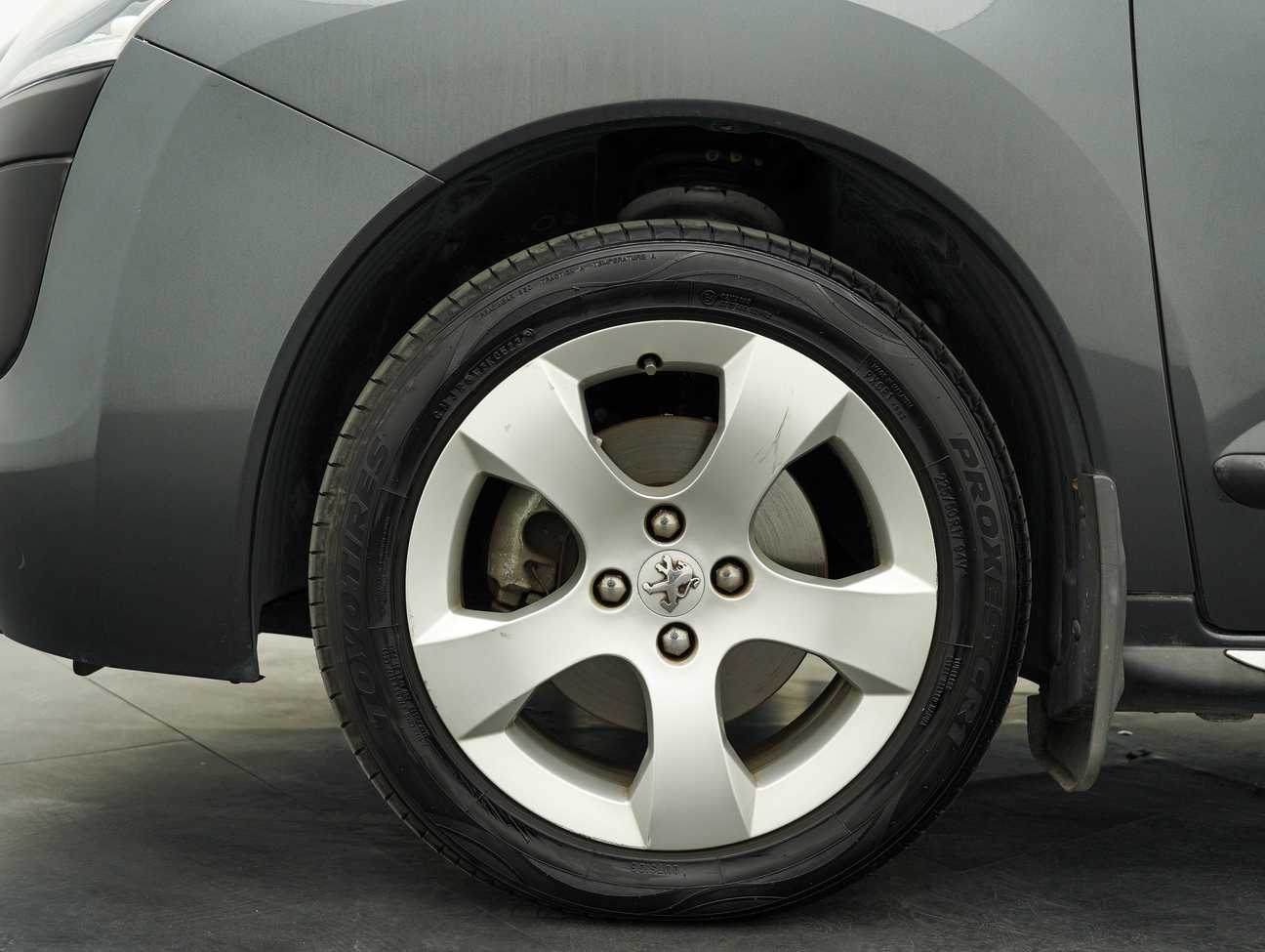 used 2013 Peugeot 3008  1.6