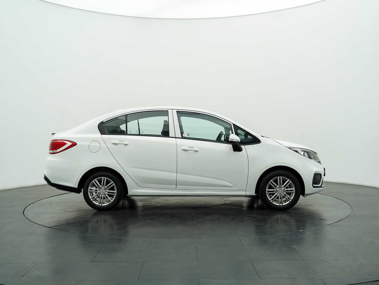 terpakai 2019 Proton Persona Standard 1.6