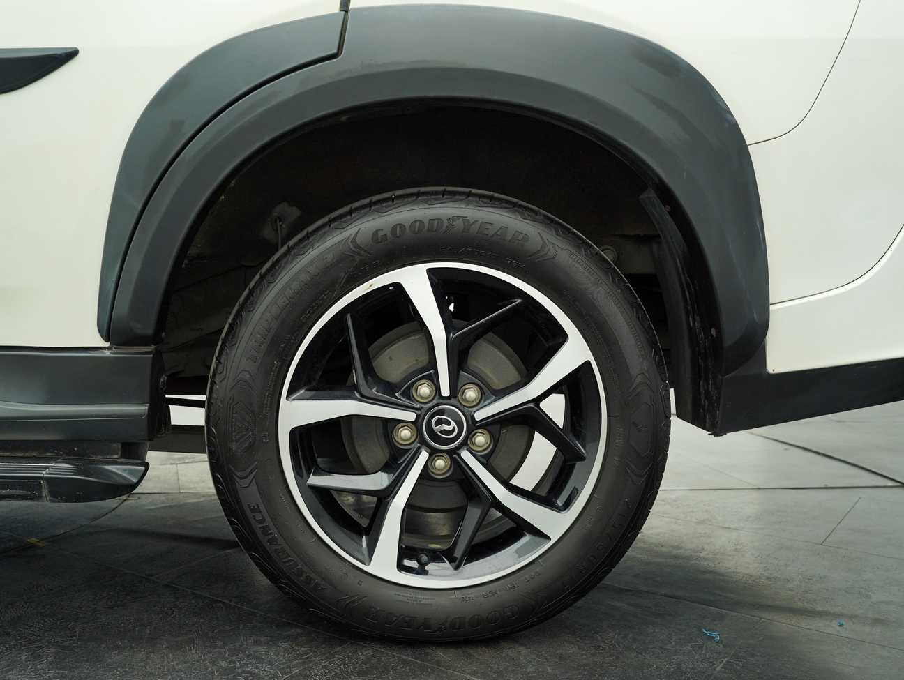 terpakai 2020 Perodua Aruz AV 1.5